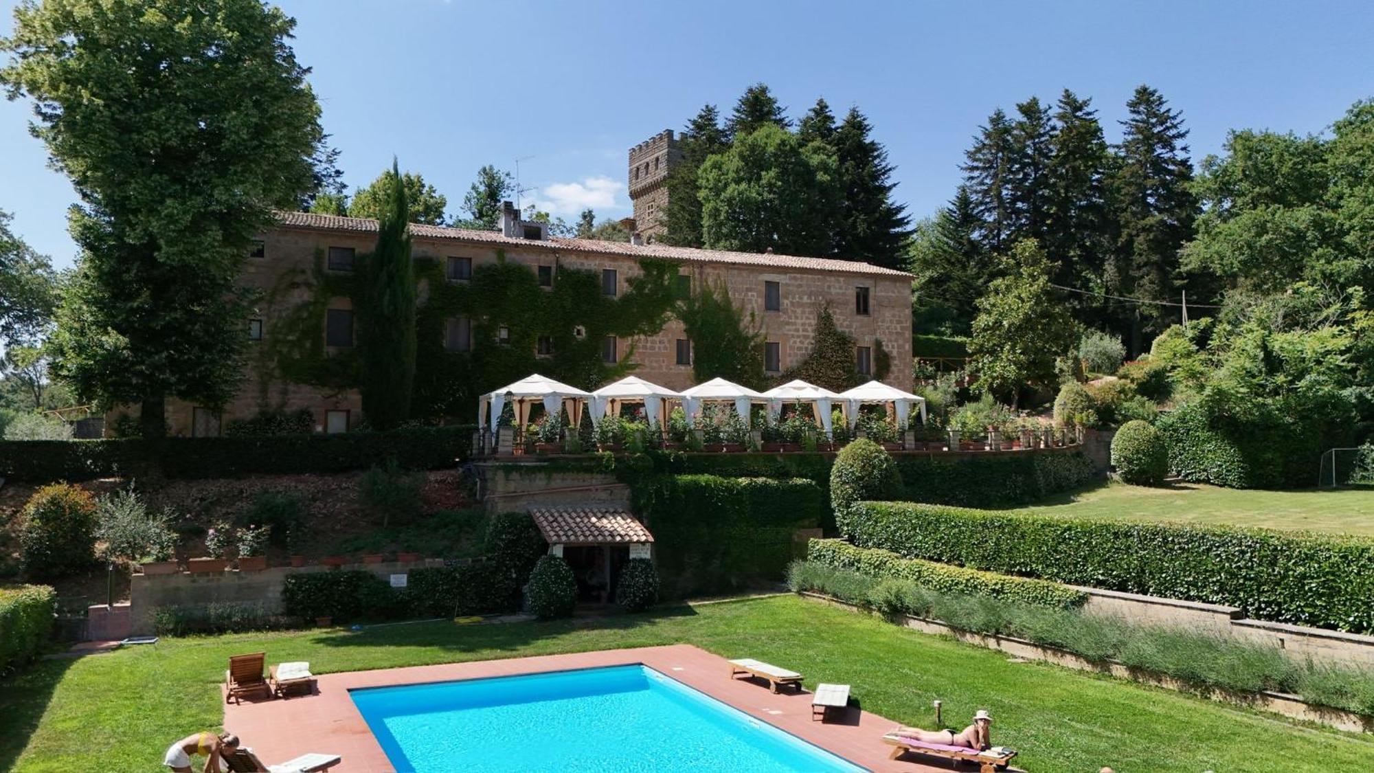 Вілла Castello Santa Cristina Grotte di Castro Екстер'єр фото